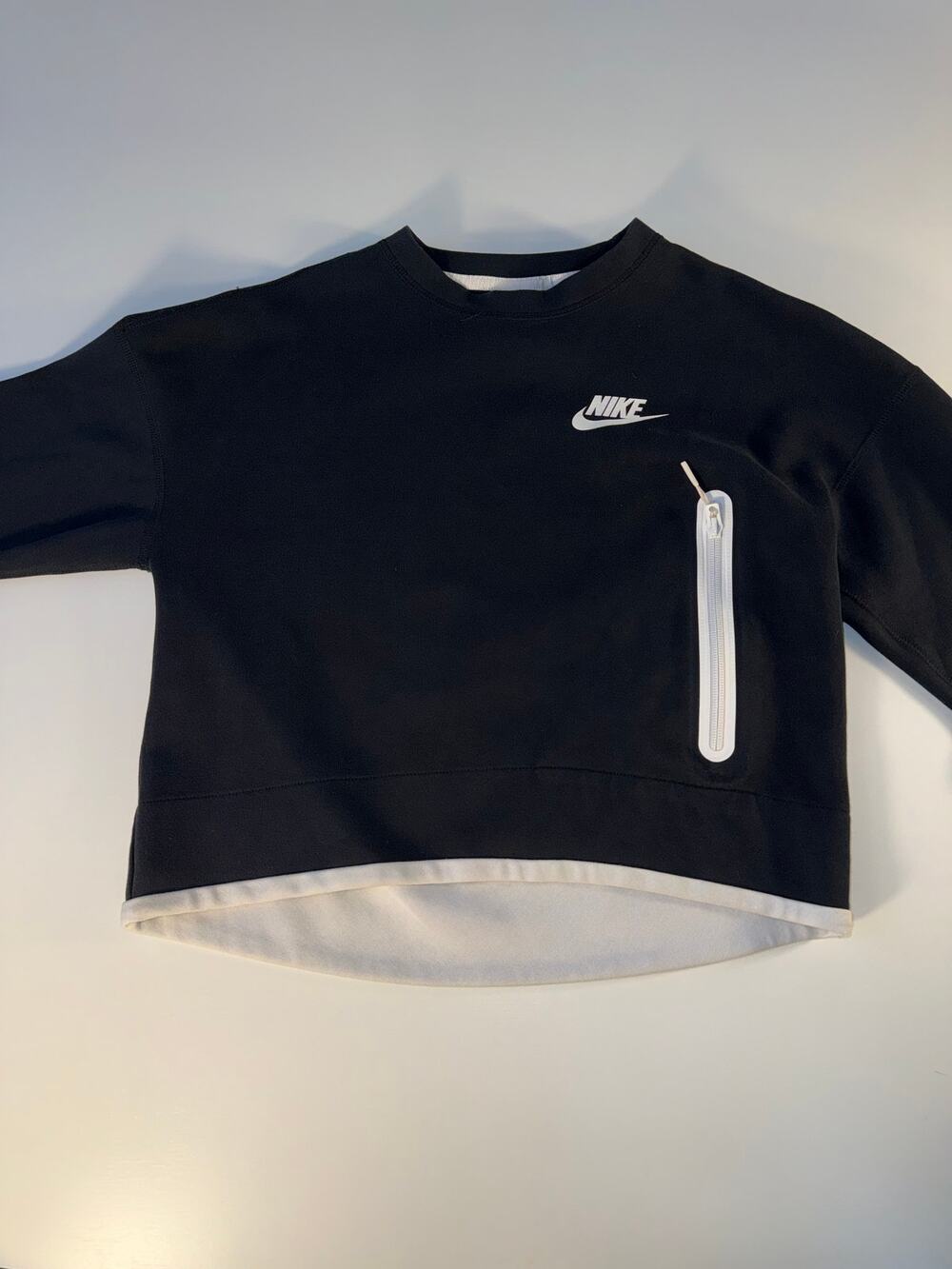 Nike Women's Black Cropped Pullover Sweatshirt